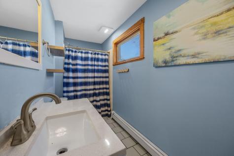 6 Pine Street Wareham MA 02571