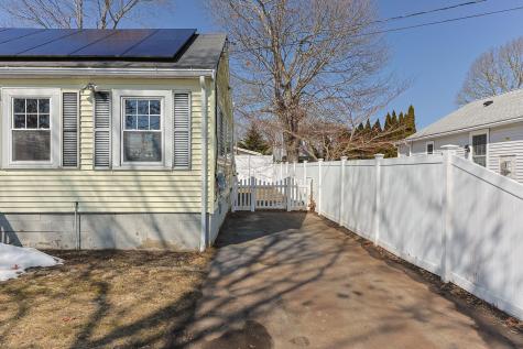 6 Pine Street Wareham MA 02571
