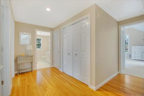 11 Snead Drive Mashpee MA 02649