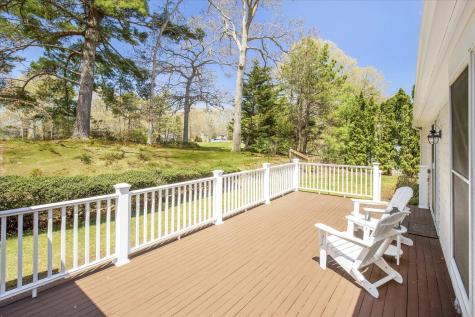 11 Snead Drive Mashpee MA 02649