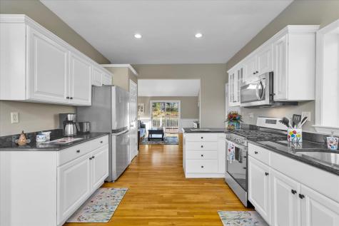 11 Snead Drive Mashpee MA 02649