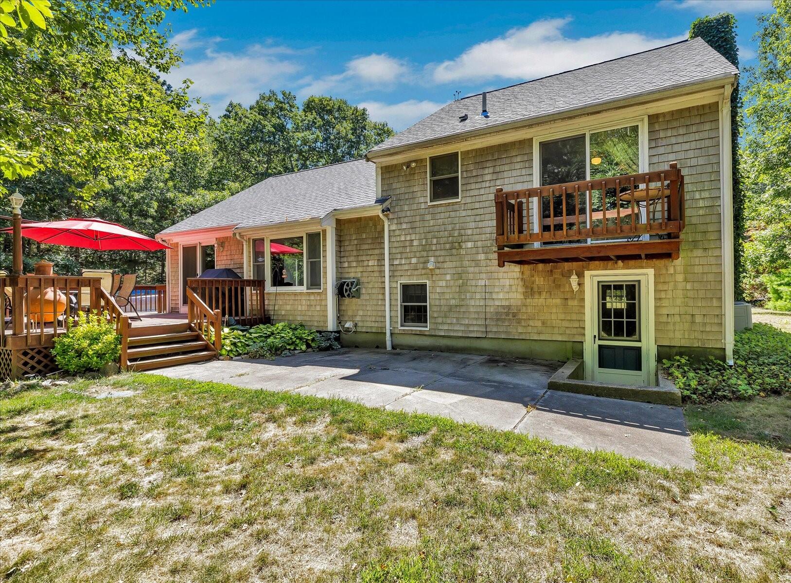 25 Great Woods Road Plymouth MA 02360