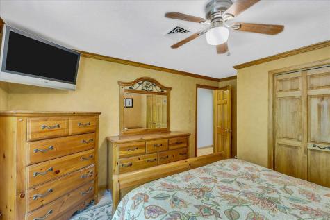 25 Great Woods Road Plymouth MA 02360