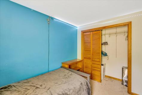 25 Great Woods Road Plymouth MA 02360