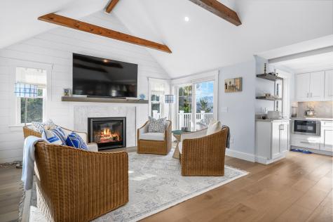 21 Cockachoisett Lane Barnstable MA 02655