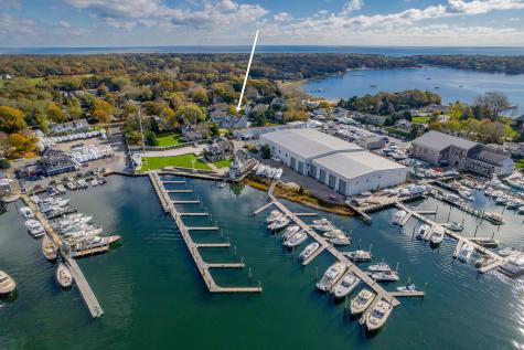 21 Cockachoisett Lane Barnstable MA 02655