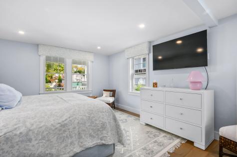 21 Cockachoisett Lane Barnstable MA 02655