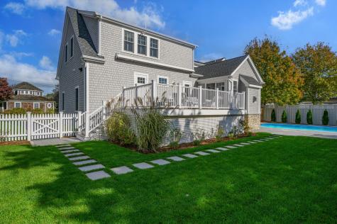 21 Cockachoisett Lane Barnstable MA 02655