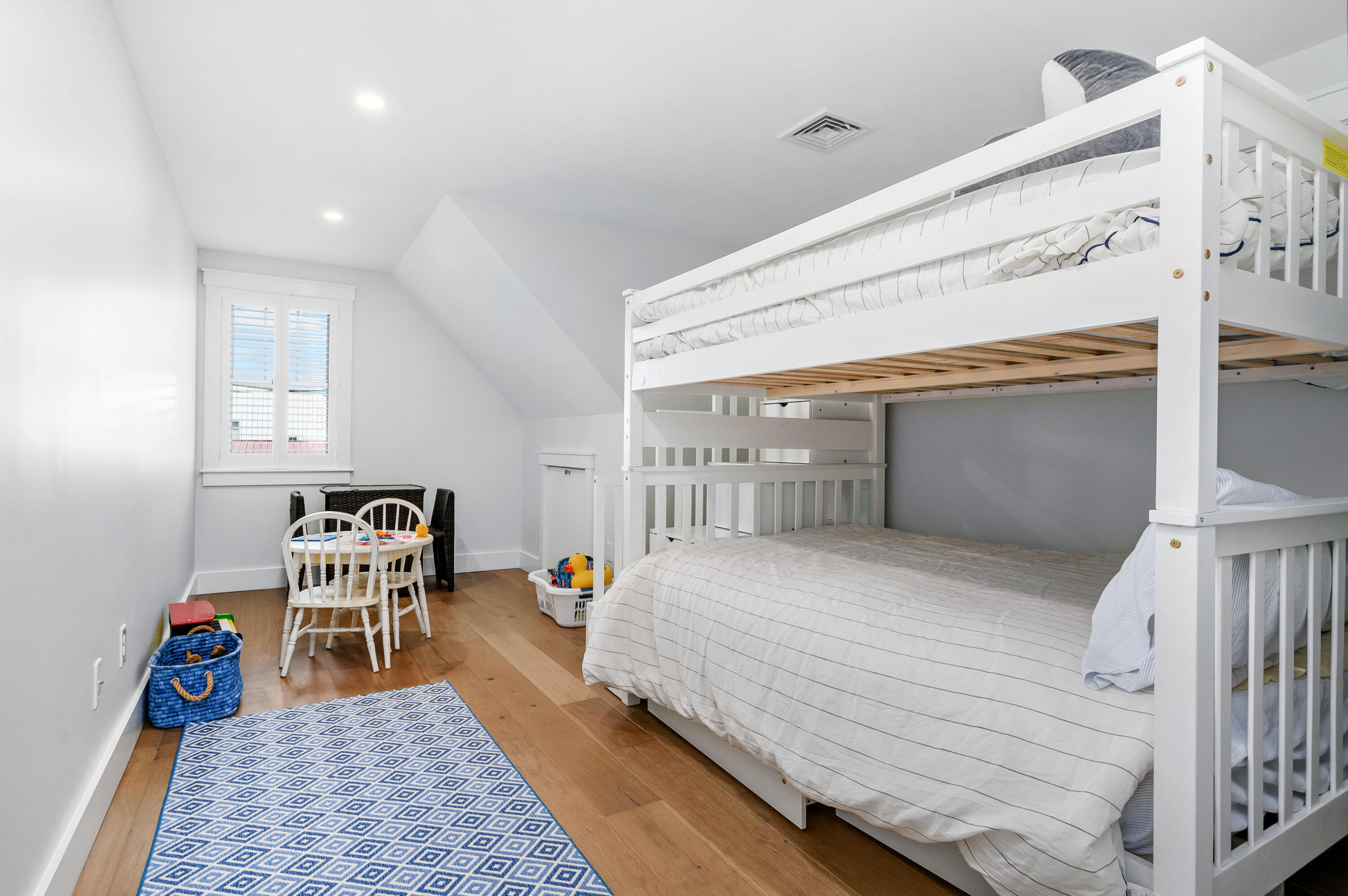 21 Cockachoisett Lane Barnstable MA 02655
