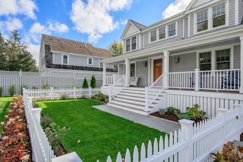 21 Cockachoisett Lane Barnstable MA 02655