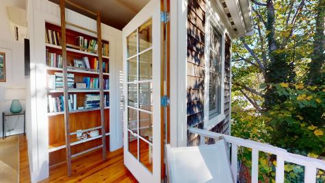 290 Bradford Street Provincetown MA 02657