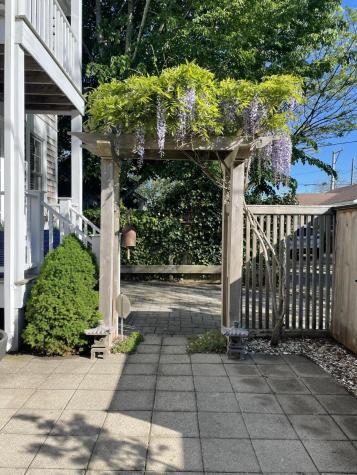 290 Bradford Street Provincetown MA 02657