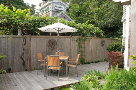 290 Bradford Street Provincetown MA 02657