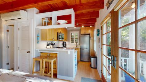 290 Bradford Street Provincetown MA 02657