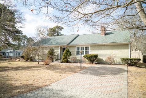 42 Peregrine Lane Yarmouth MA 02664