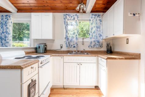 20 Hi-ona Hill Road Centerville MA 02632