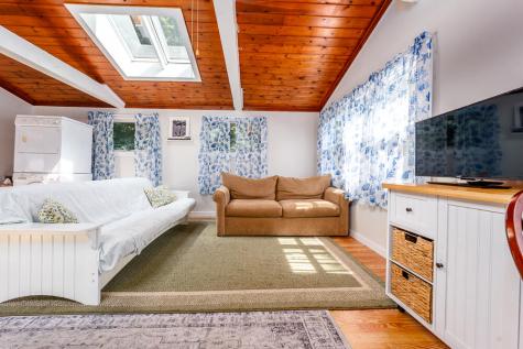 20 Hi-ona Hill Road Centerville MA 02632