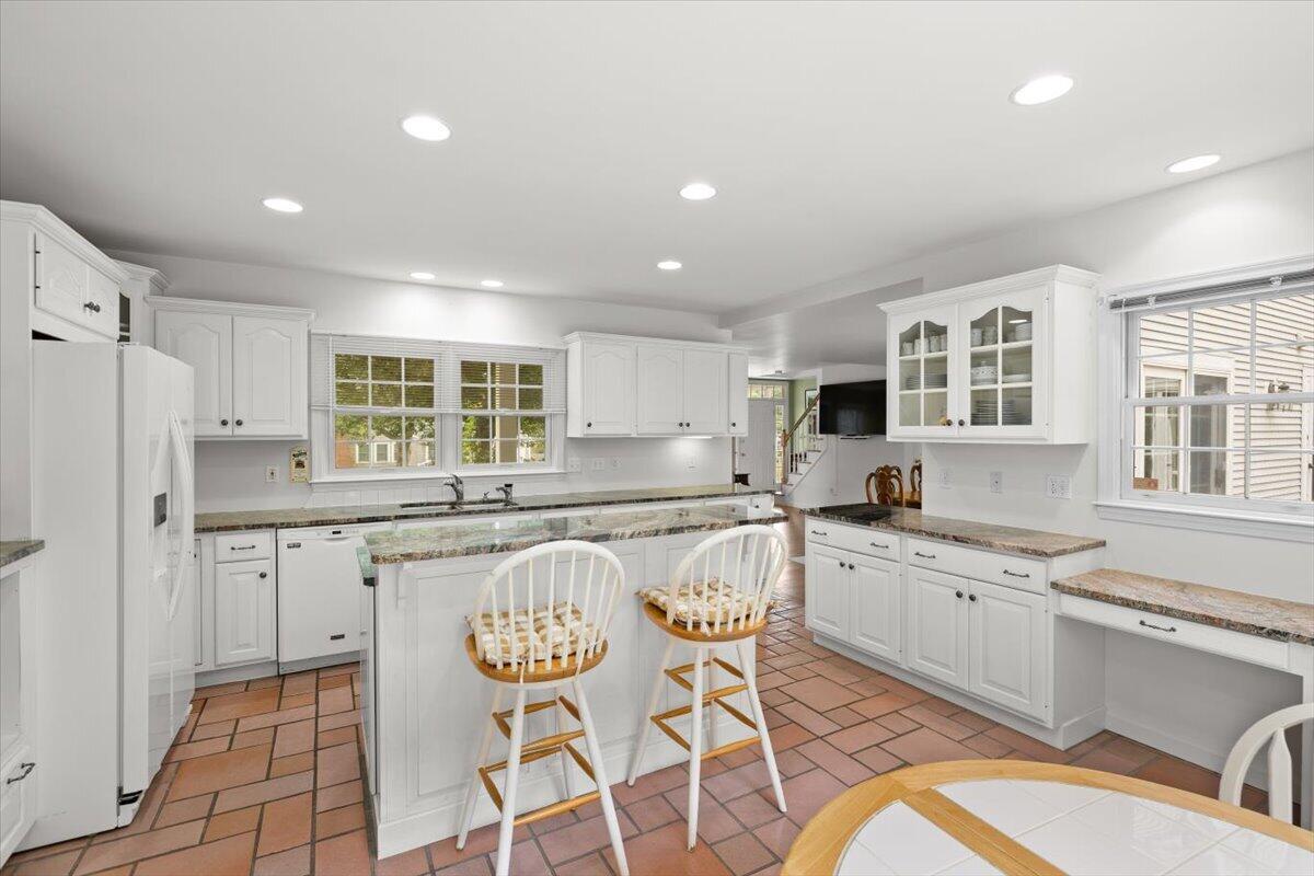 32 Niagara Lane West Yarmouth MA 02673