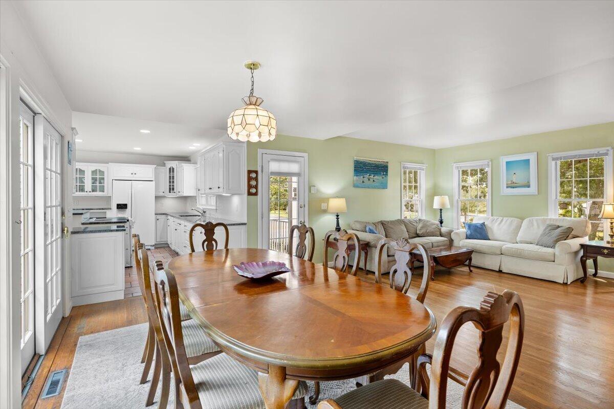 32 Niagara Lane West Yarmouth MA 02673
