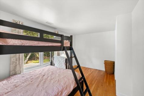 32 Niagara Lane West Yarmouth MA 02673