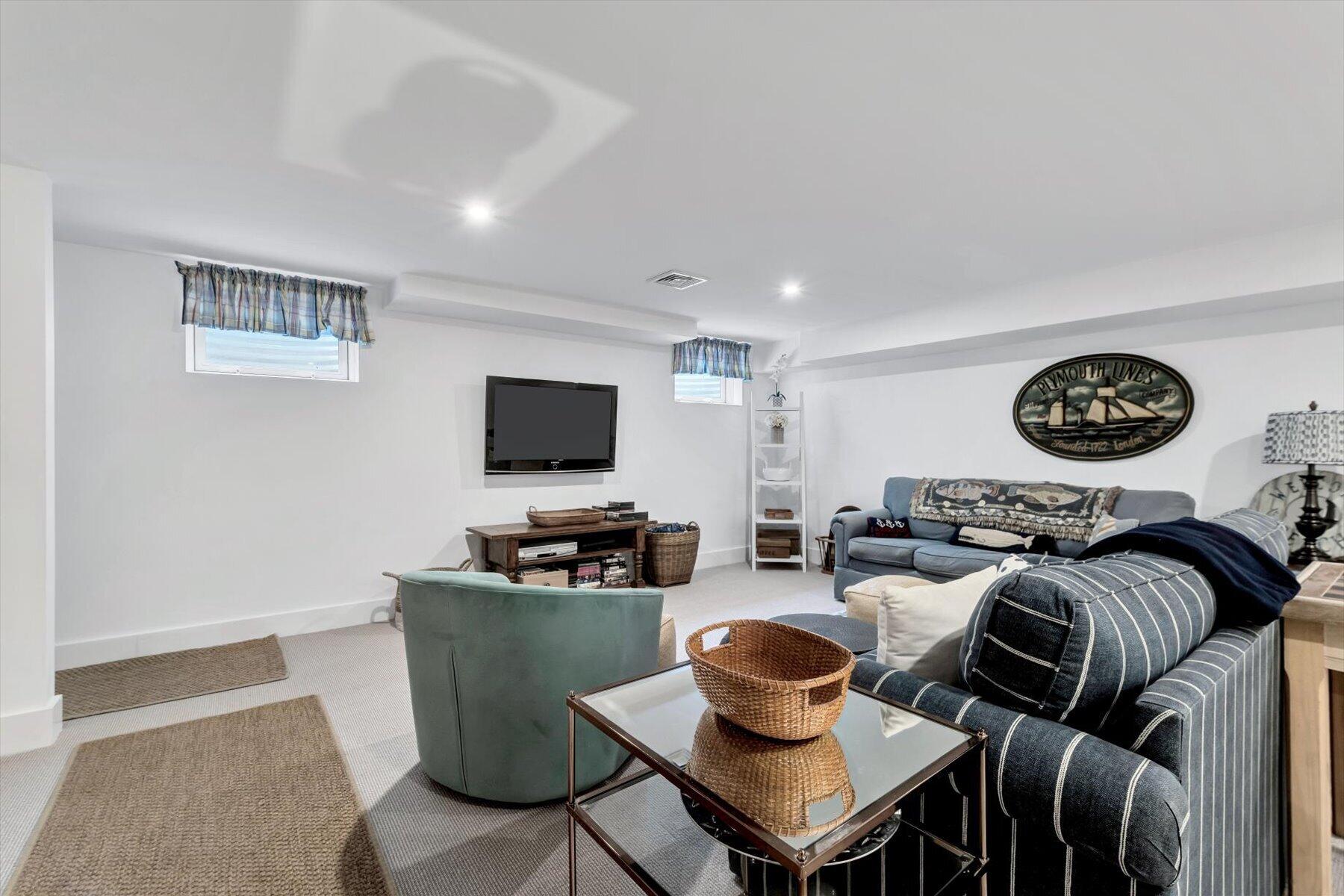 5 Hillcrest Lane Chatham MA 02650