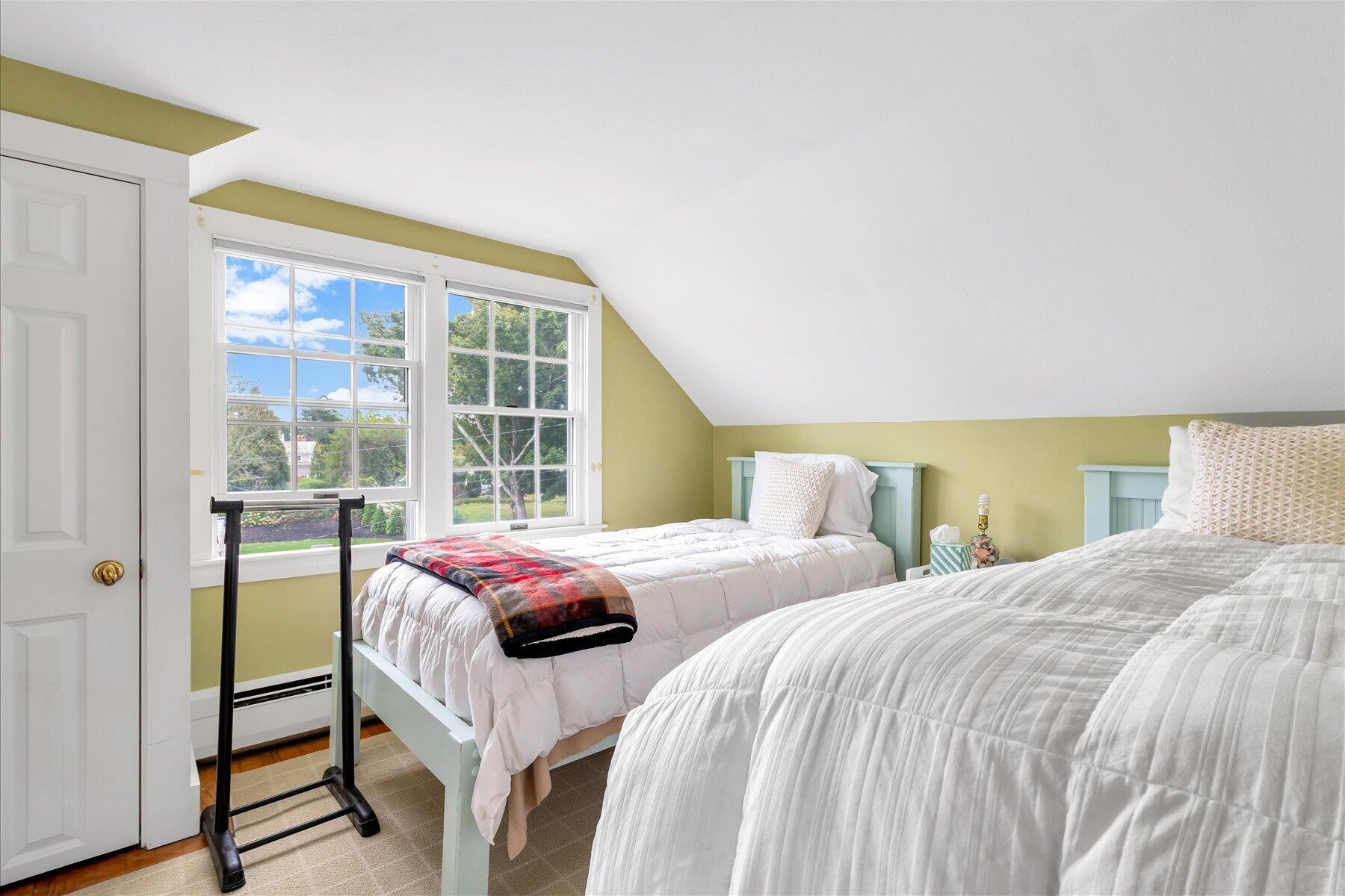 5 Hillcrest Lane Chatham MA 02650
