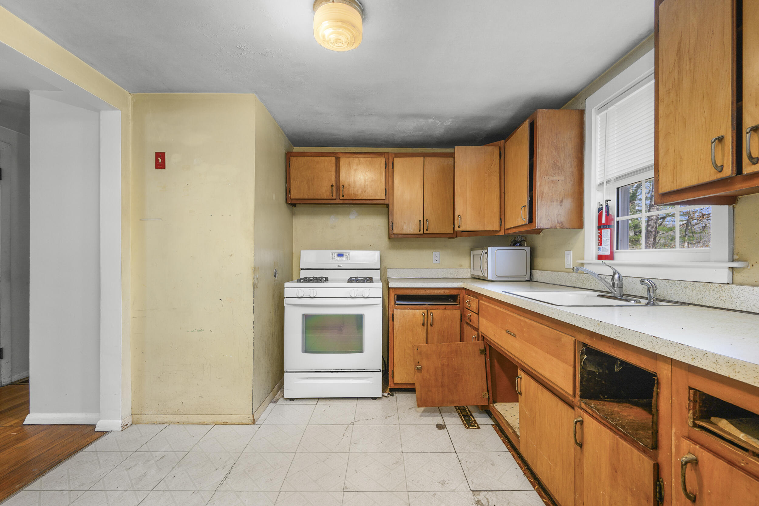 22 Longfellow Drive Barnstable MA 02632