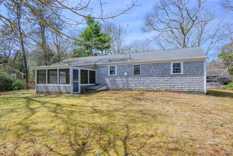 22 Longfellow Drive Barnstable MA 02632