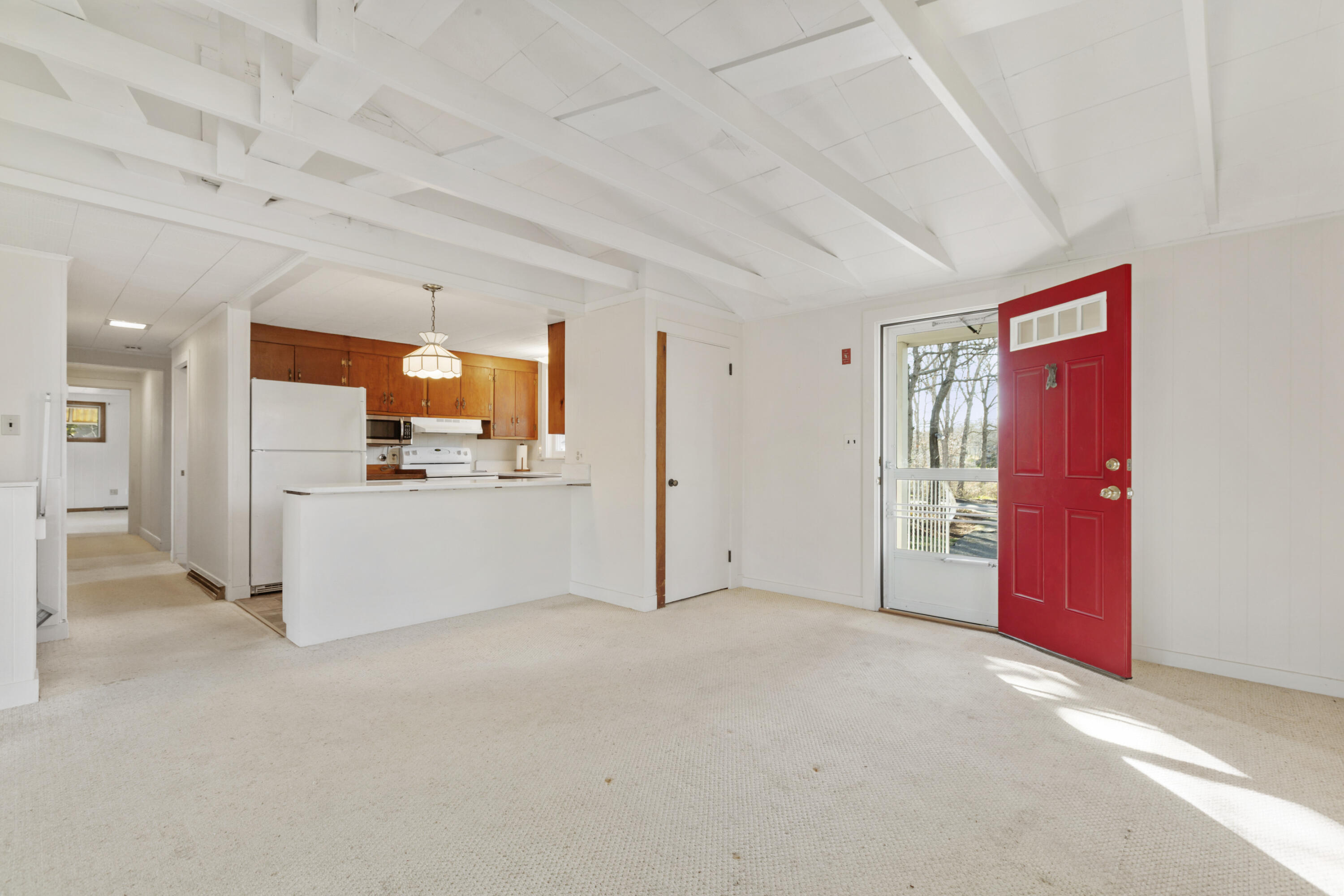 6 Stanley Place Barnstable MA 02601