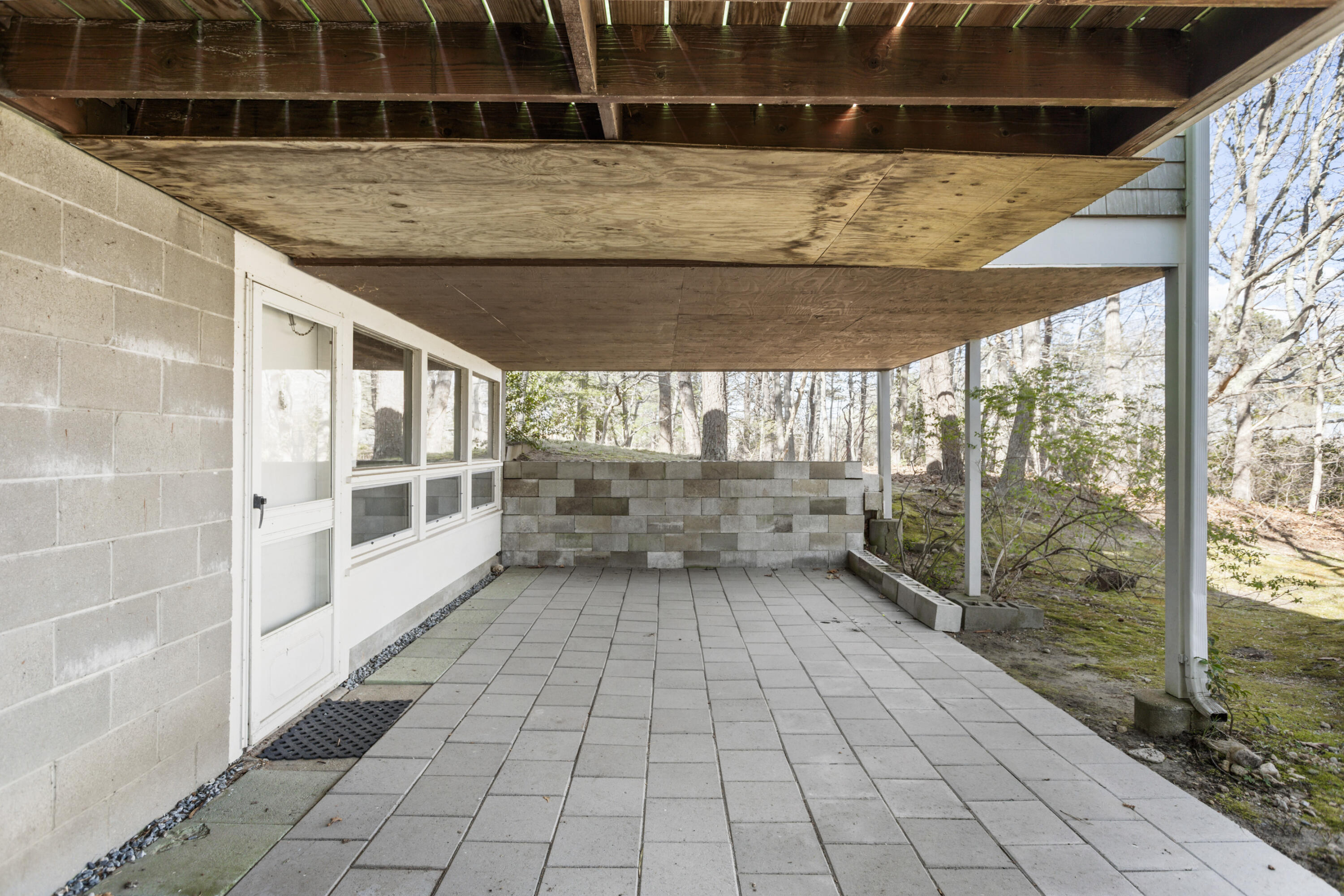 6 Stanley Place Barnstable MA 02601