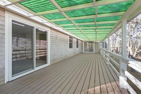 6 Stanley Place Barnstable MA 02601