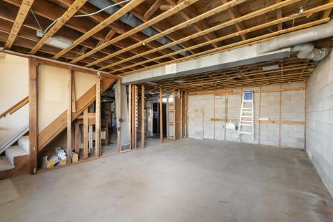 6 Stanley Place Barnstable MA 02601