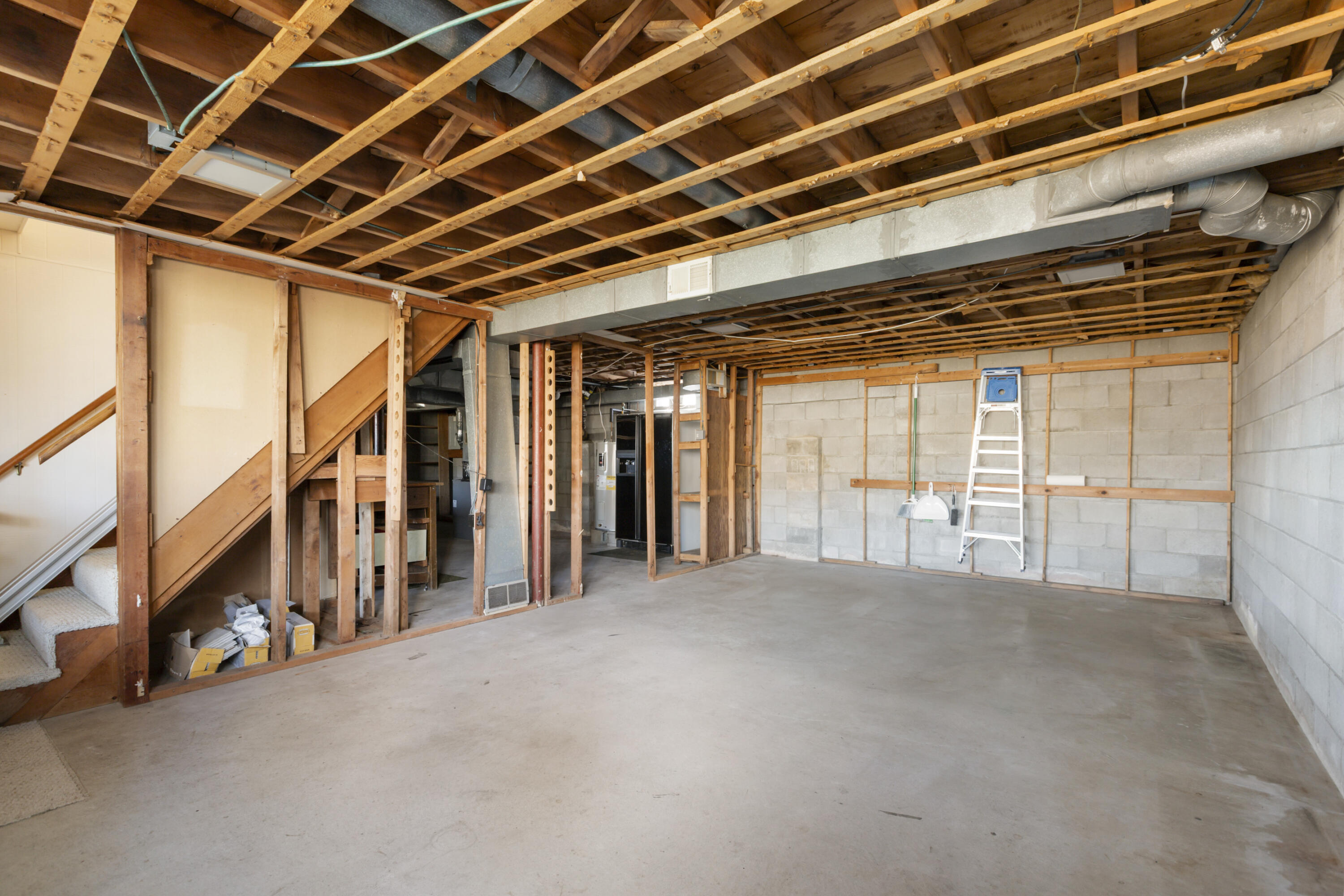 6 Stanley Place Barnstable MA 02601