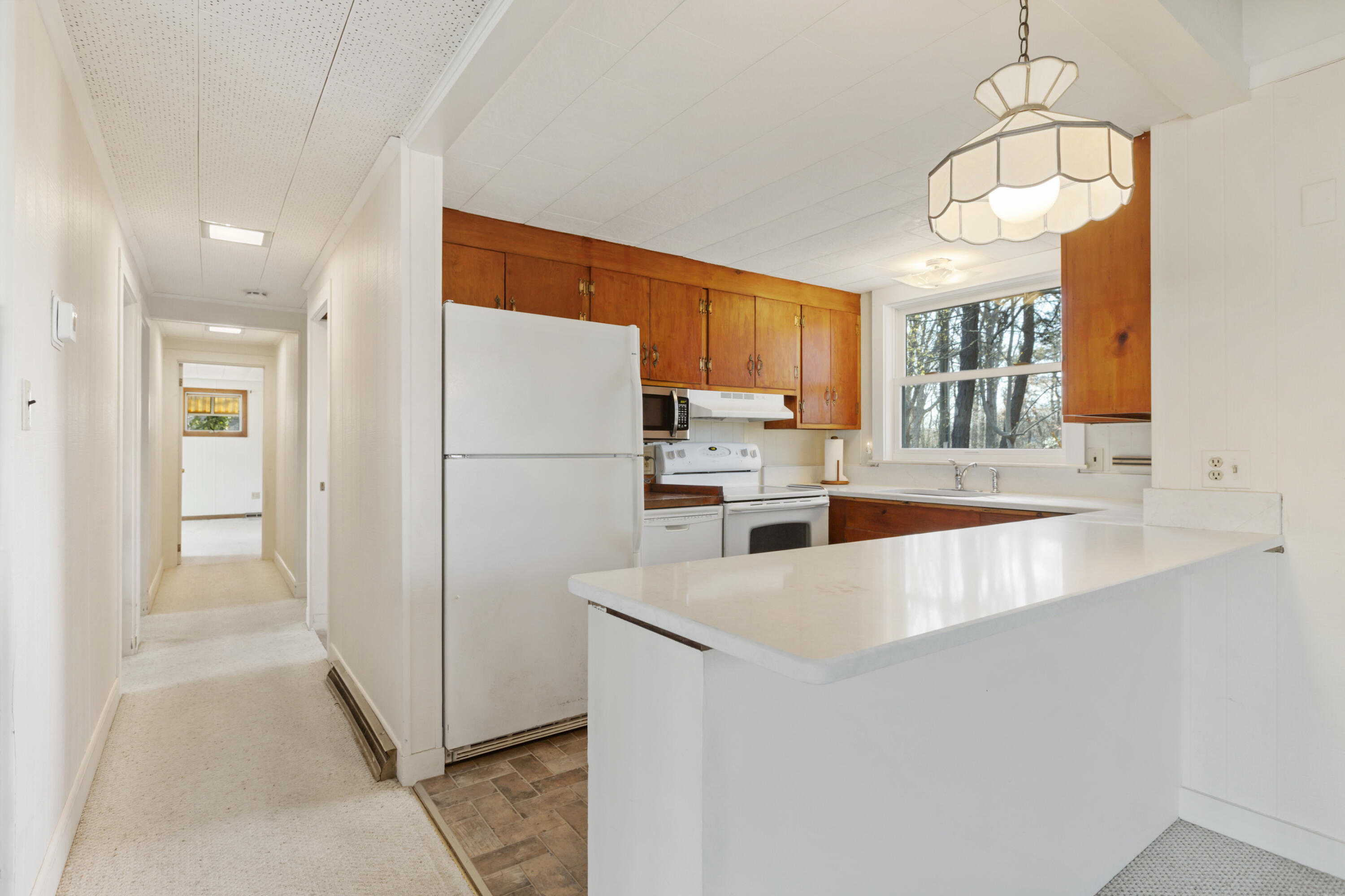 6 Stanley Place Barnstable MA 02601