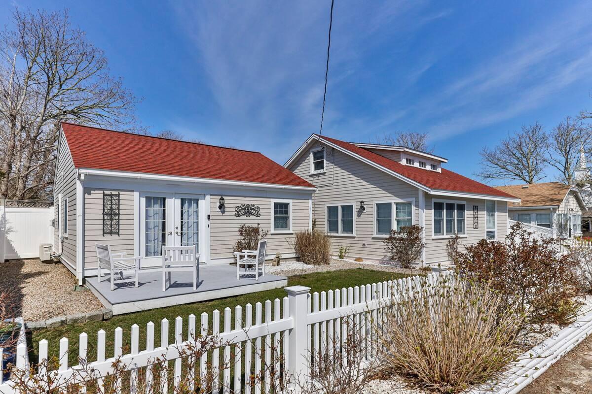 23 Doric Avenue Dennis MA 02670