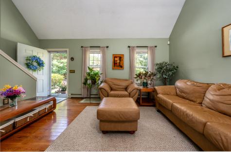 10 Oxfordshire Place Mashpee MA 02649
