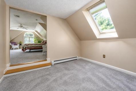 10 Oxfordshire Place Mashpee MA 02649