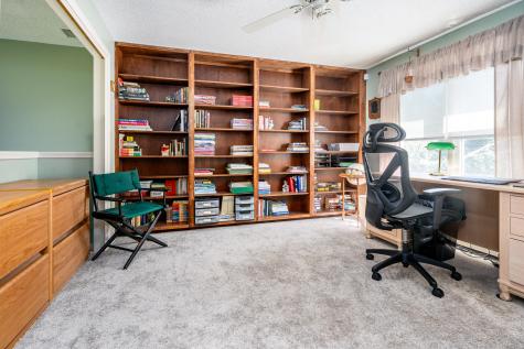 10 Oxfordshire Place Mashpee MA 02649