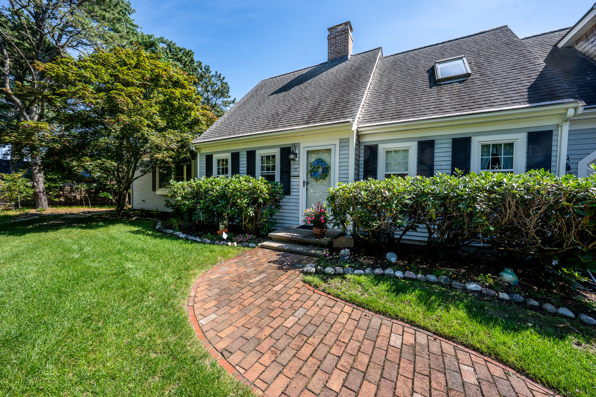 10 Oxfordshire Place Mashpee MA 02649