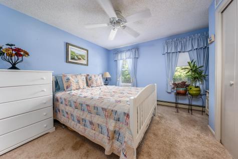 10 Oxfordshire Place Mashpee MA 02649