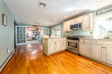 10 Oxfordshire Place Mashpee MA 02649