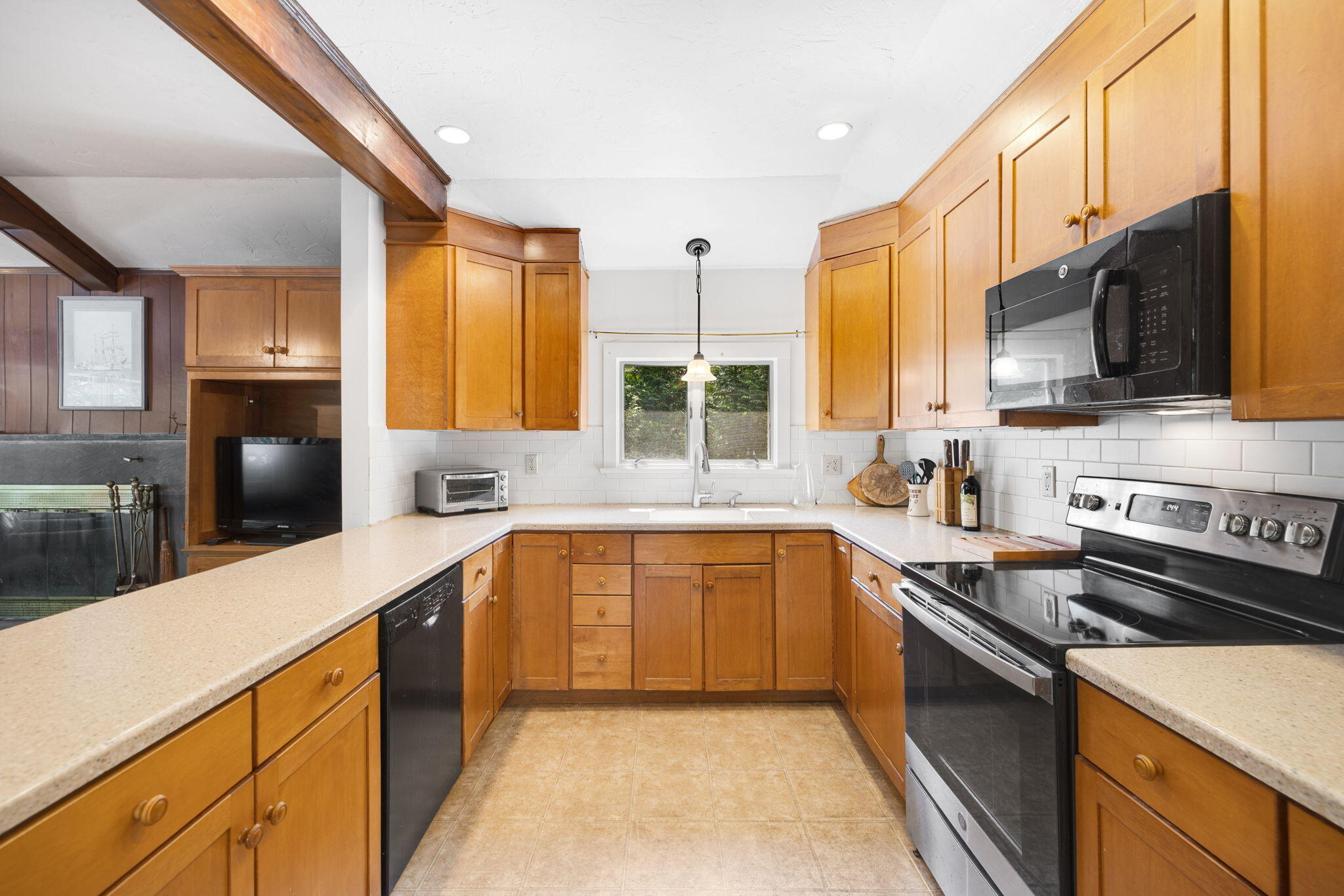 89 Swift Avenue Barnstable MA 02655