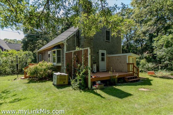 2 Winemack Street Oak Bluffs MA 02557