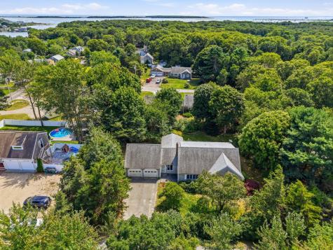 11 Rogia Road West Yarmouth MA 02673