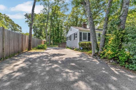 11 Hazelwood Road South Dennis MA 02660