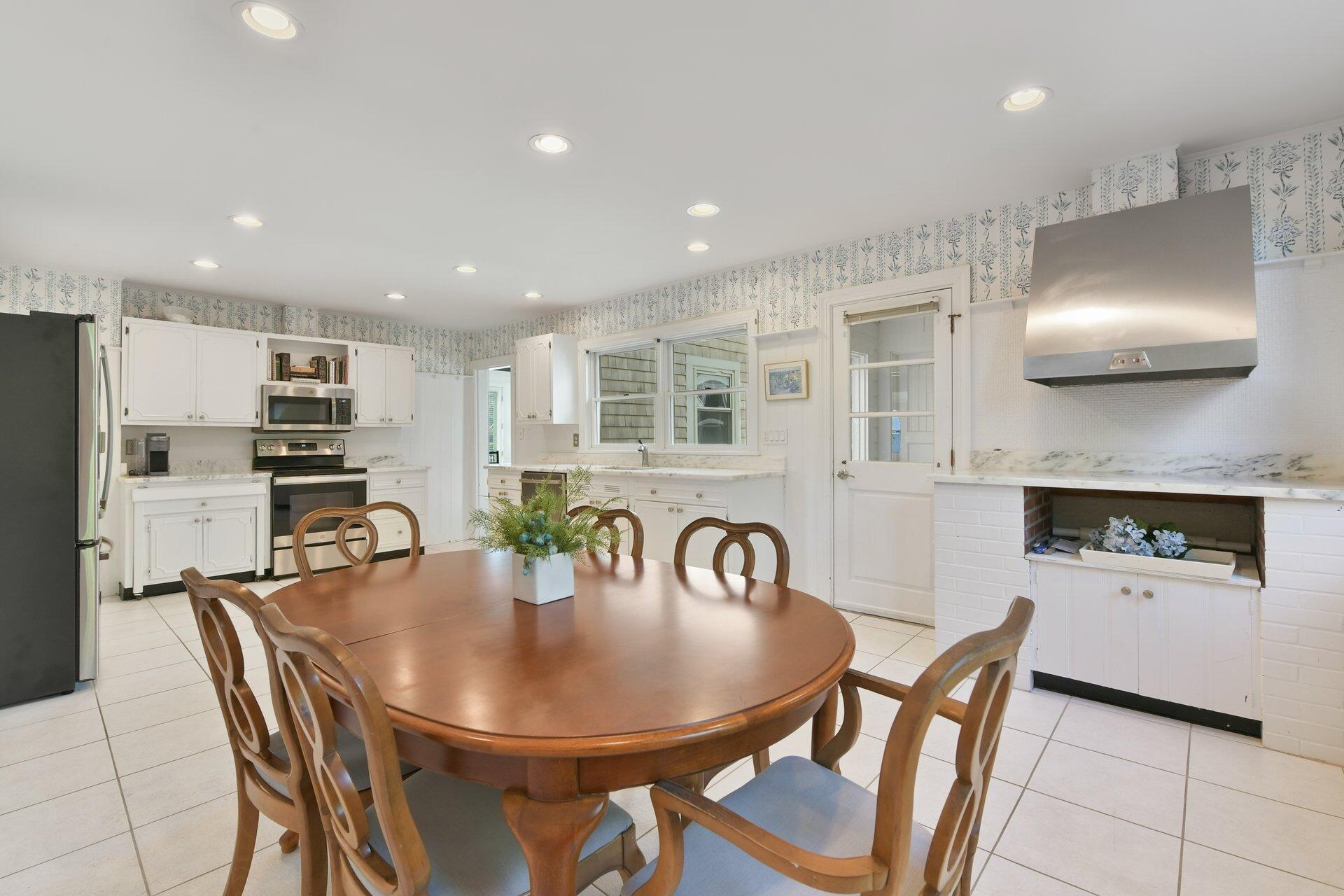 172 Irving Avenue Hyannis Port MA 02647