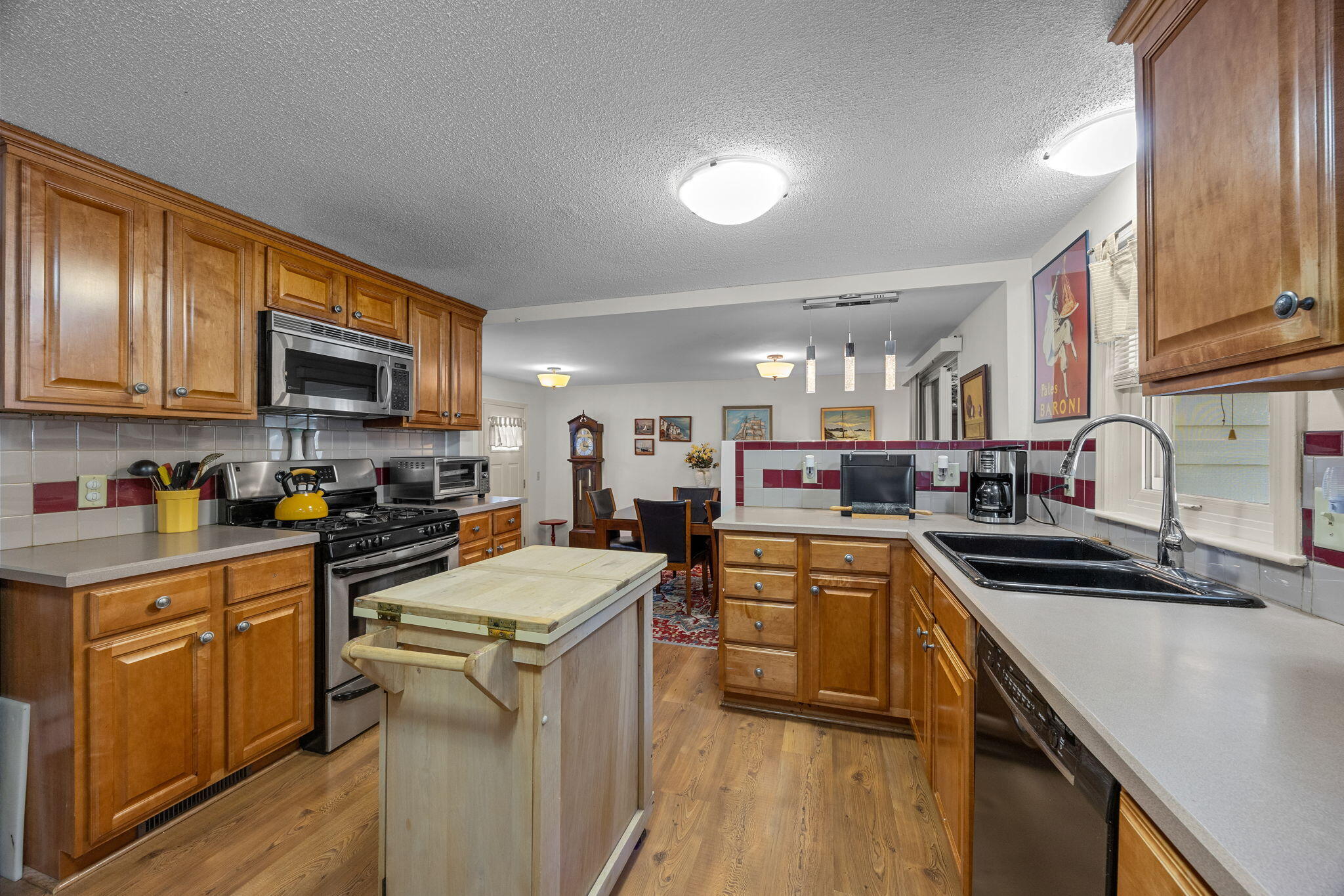 21 Brian Lane Barnstable MA 02601