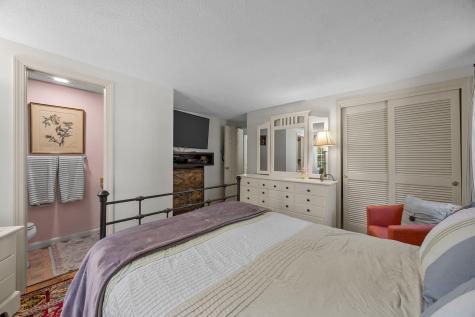 21 Brian Lane Barnstable MA 02601