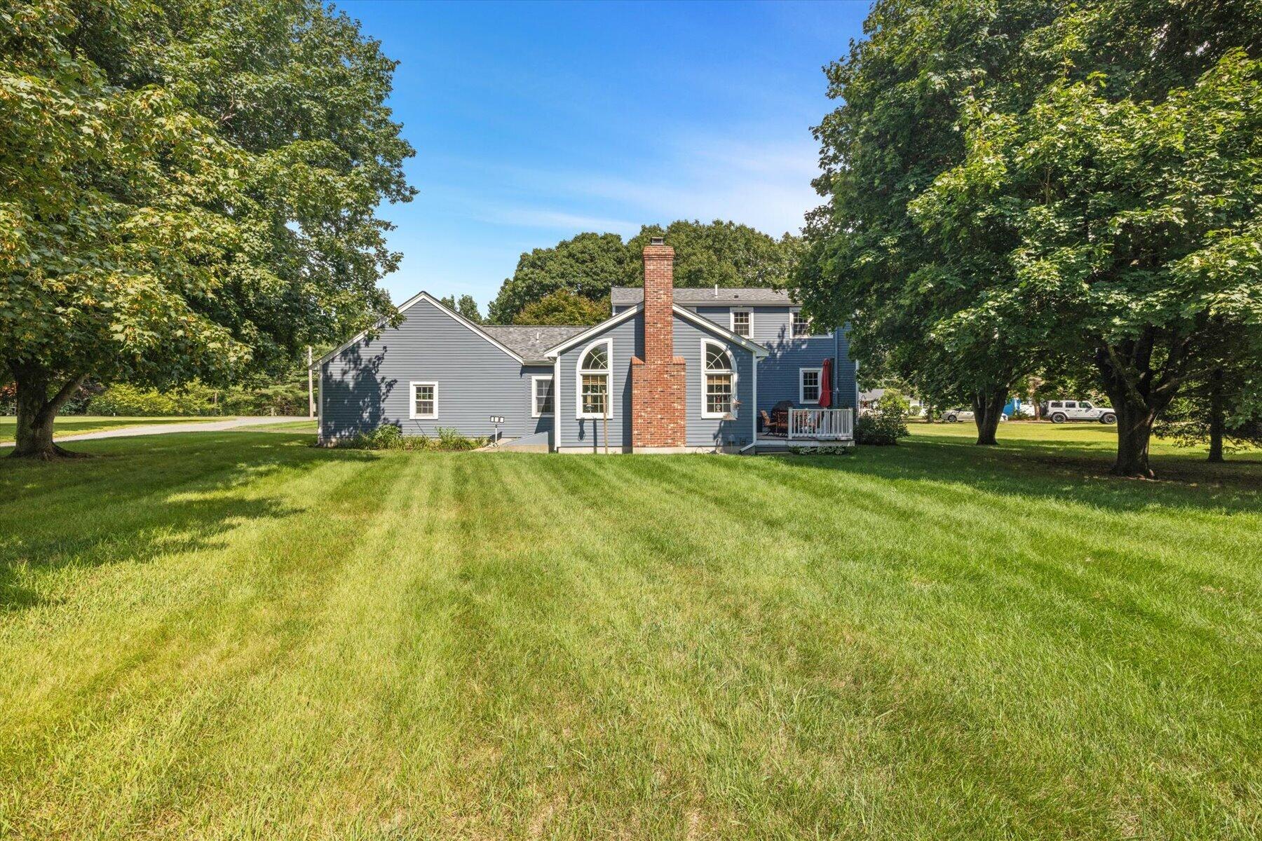 13 Bayview Avenue Berkley MA 02779