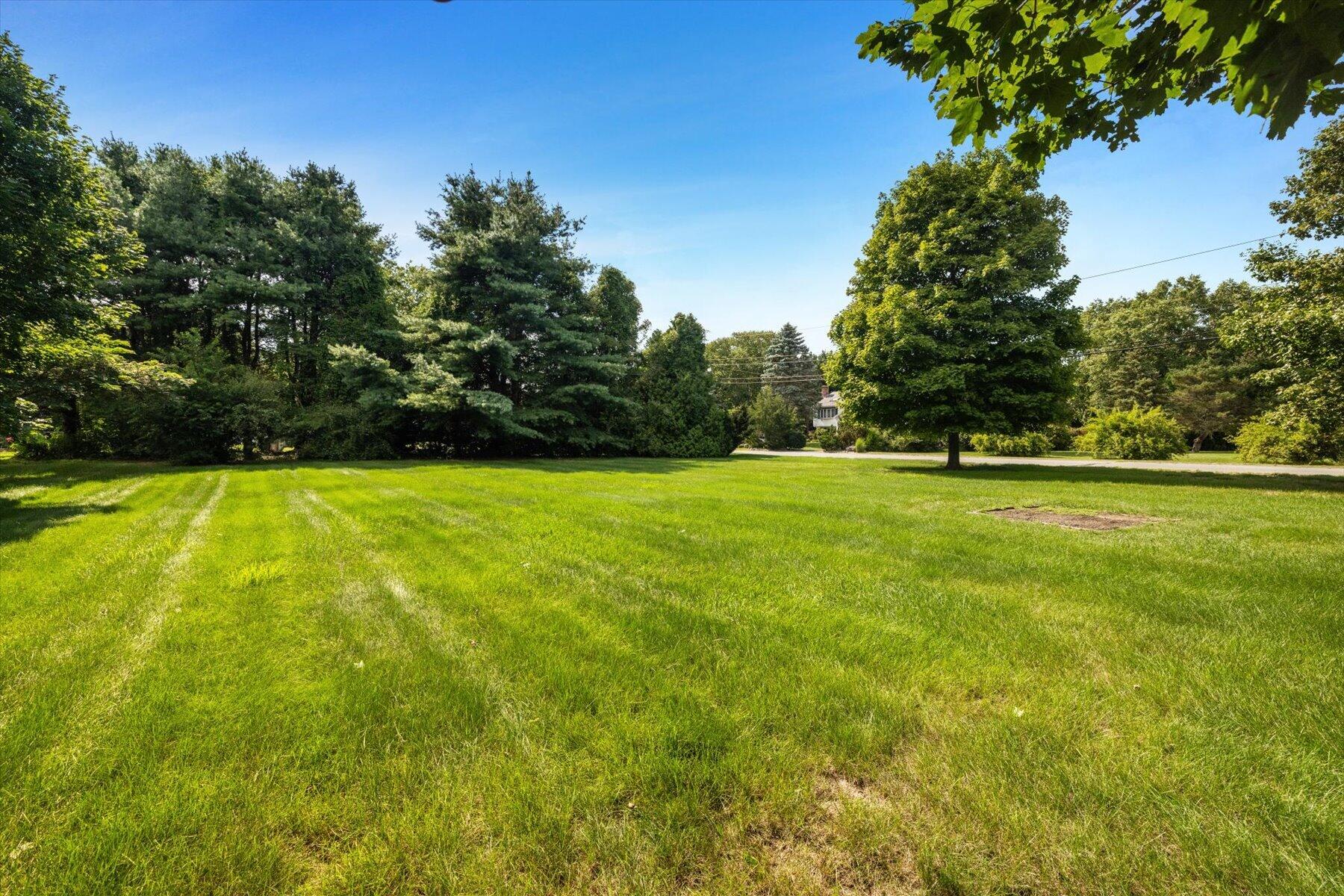 13 Bayview Avenue Berkley MA 02779